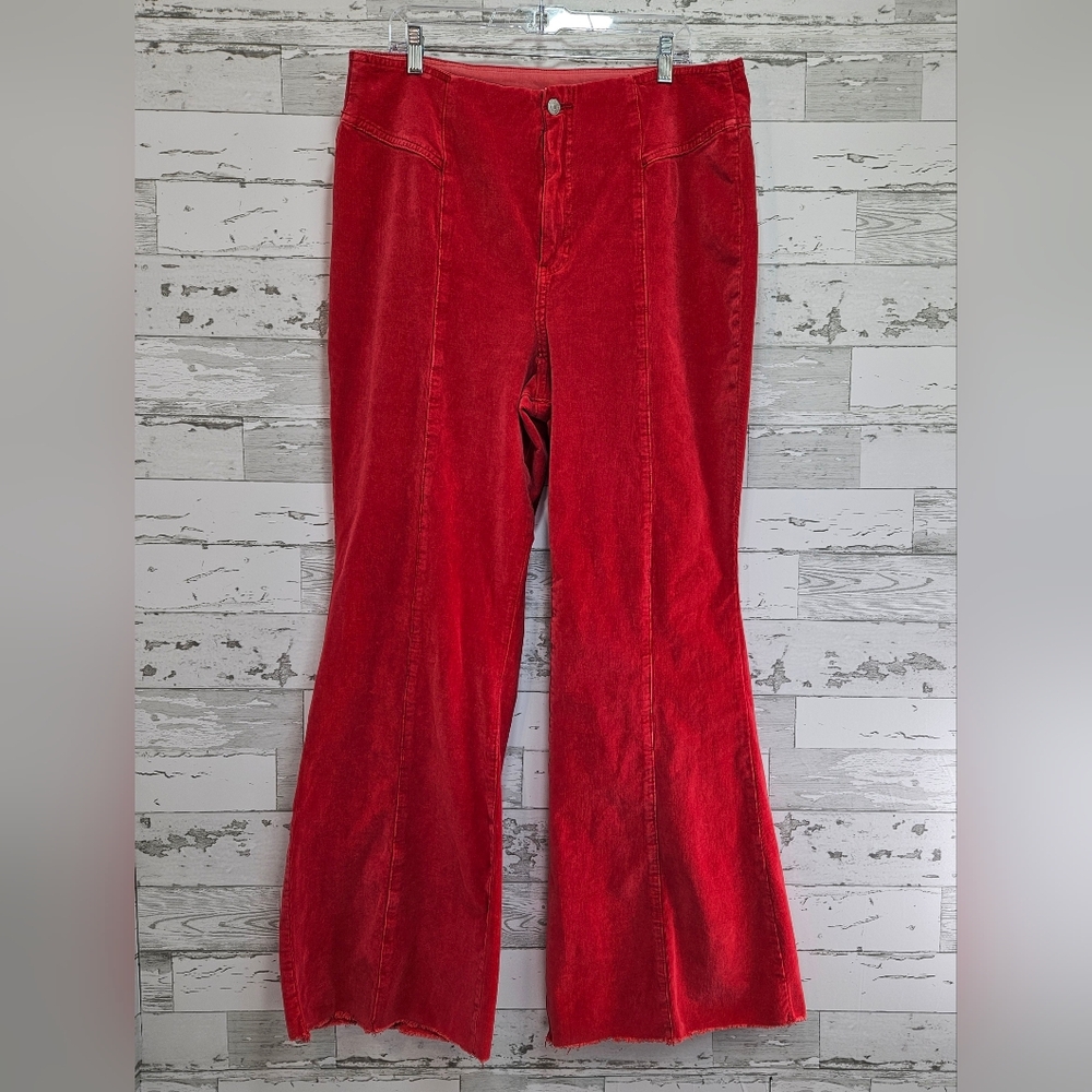 We The Free People Red Flare Corduroy Pants 35 Curvy Bell Button
